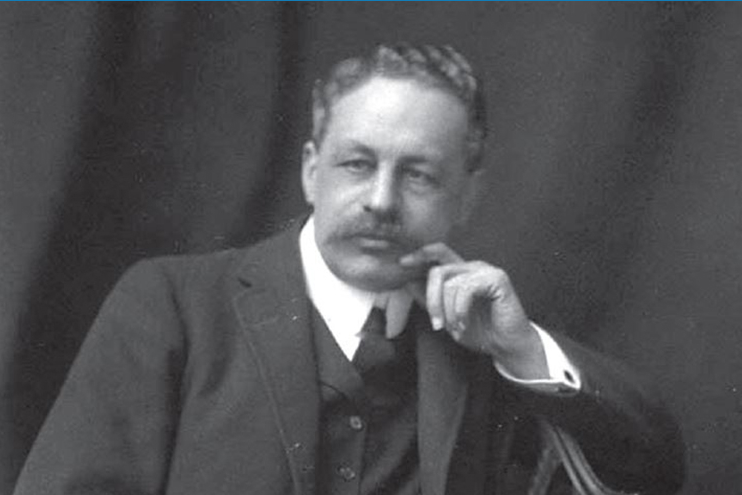 Alan J. Mackinder and Sir Halford John Mackinder: An Educational Comparison